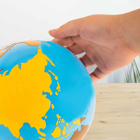 Montessori-Material Globus zur Geografie