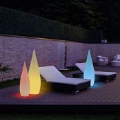 Designer Gartenleuchte mit Akku Betrieb Höhe 120 cm mit Dimmer und Buntlicht