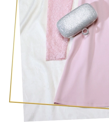 Robe Bubbleroom avec dentelle et cut-out, rose pâle
