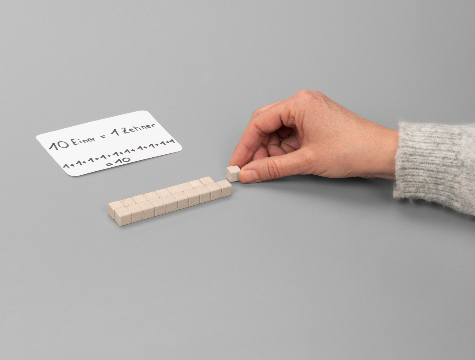 Mathematischer Würfel Dienes Material | Montessori-Shop.de