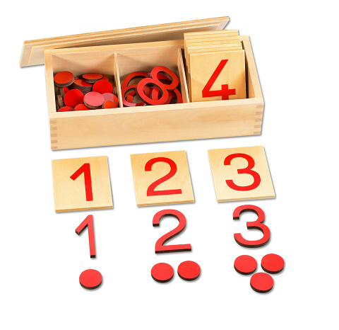 Die Zahlen bis 10 lernen mit Montessori-Material