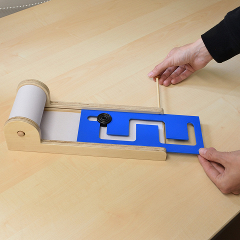 Schreibvorbereitung im Kindergarten mit der Schwungübungsmaschine