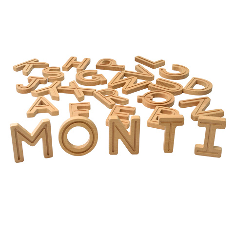 Montessori ABC Schwungübungen. Buchstaben aus Holz
