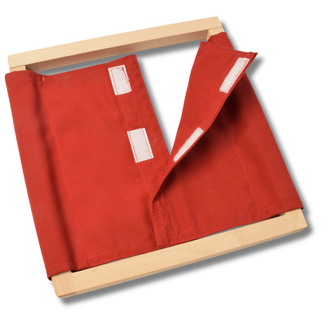 Montessori Kleidung anziehen üben mit Anziehrahmen