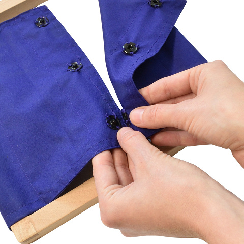 Druckknöpfe lernen mit Montessori Verschlußrahmen